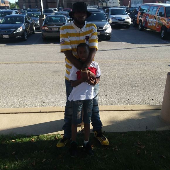 Meet your Posher, Delvon - Picture 1 of 1